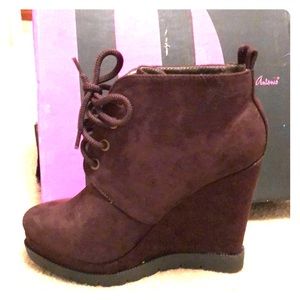 Brand new wedge boot 5” heel. Vegan suede